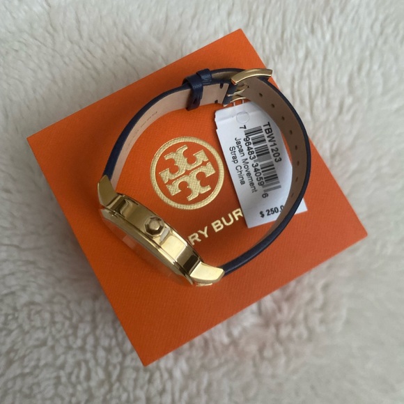 Tory Burch Collins leather Watch